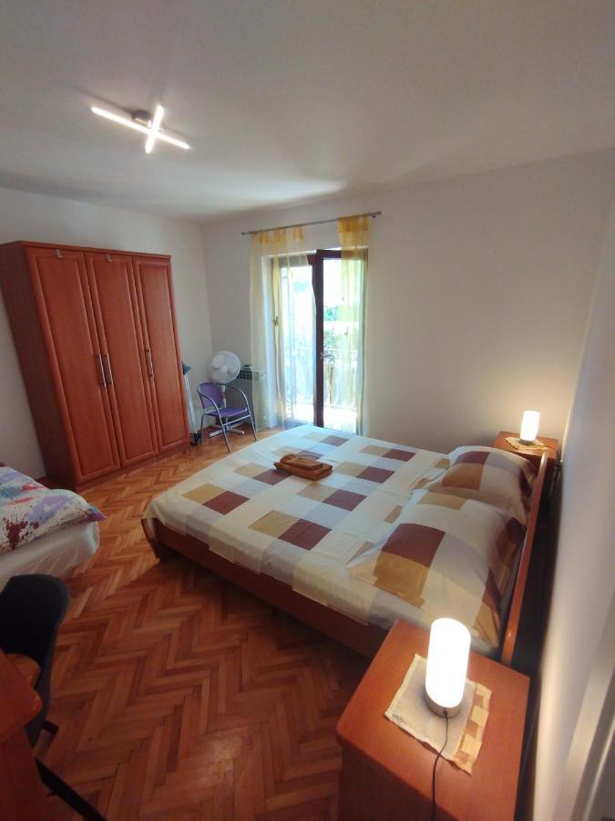 Apartment Jal โรวีน ภายนอก รูปภาพ