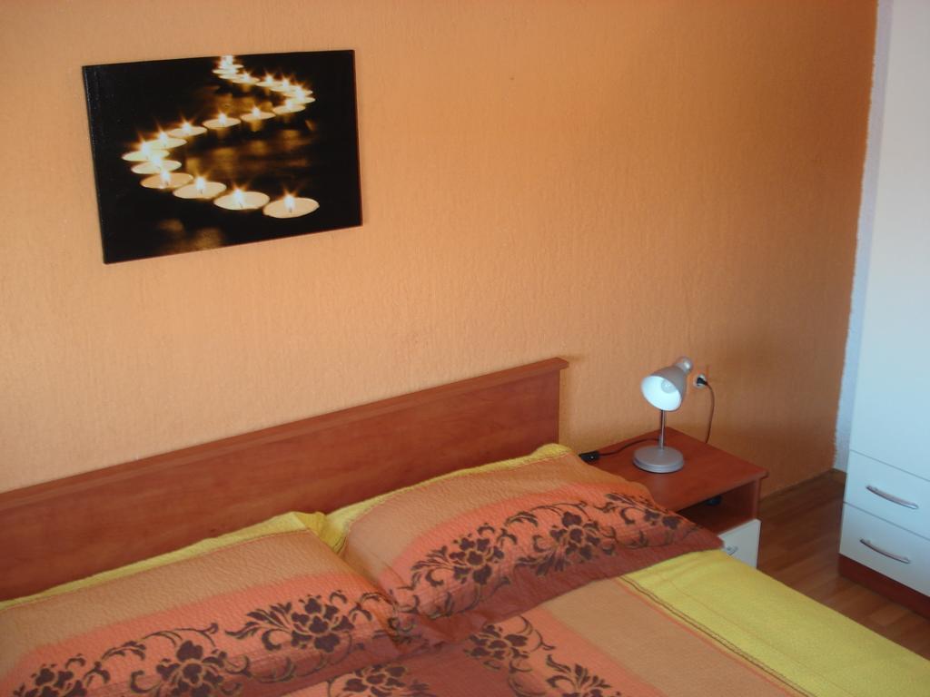 Apartment Jal โรวีน ห้อง รูปภาพ