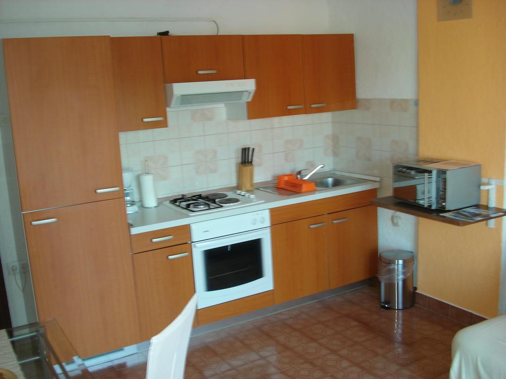 Apartment Jal โรวีน ห้อง รูปภาพ