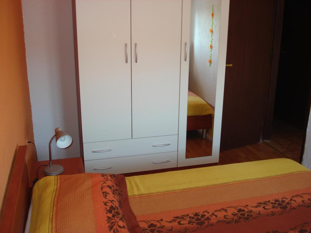 Apartment Jal โรวีน ห้อง รูปภาพ